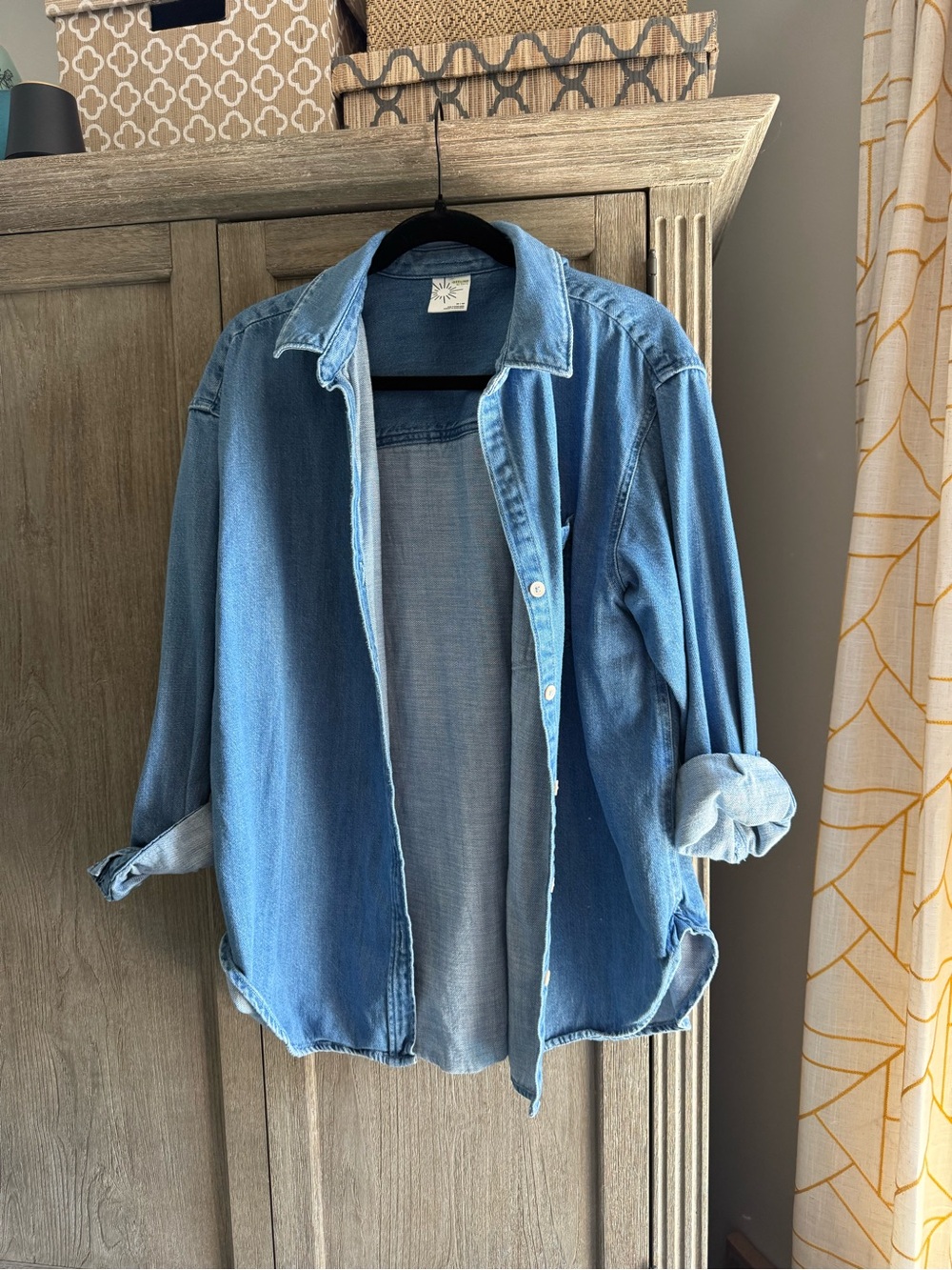 Offline by aerie Light Blue Denim Button-Down Shirt